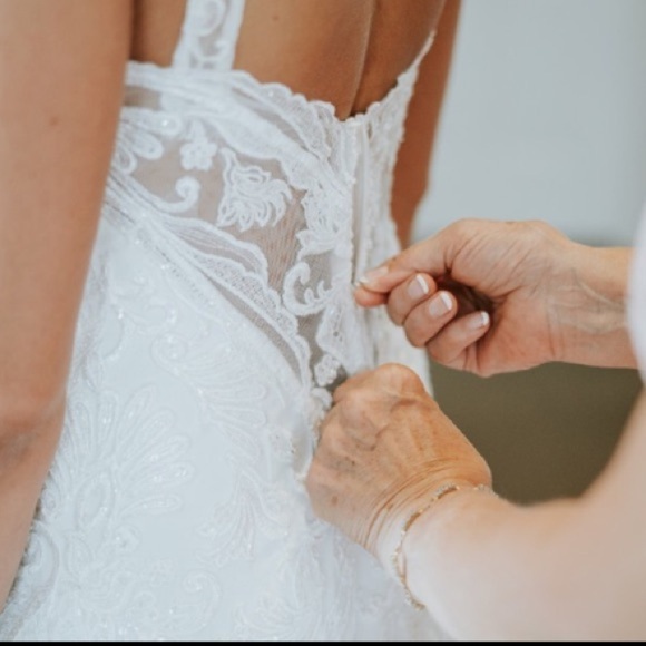 🦋🌙 MON CHERI x ENCHANTING | White Delicate Lace & Beaded Wedding Gown - Picture 6 of 15